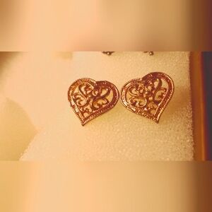 F03  #4FOR20  Vintage Gold Filigree Heart Earrings – Romantic Lace Cutout Design